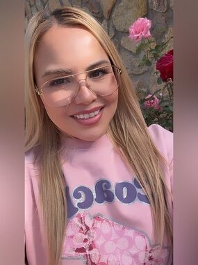 Meet your Posher, Yazirt